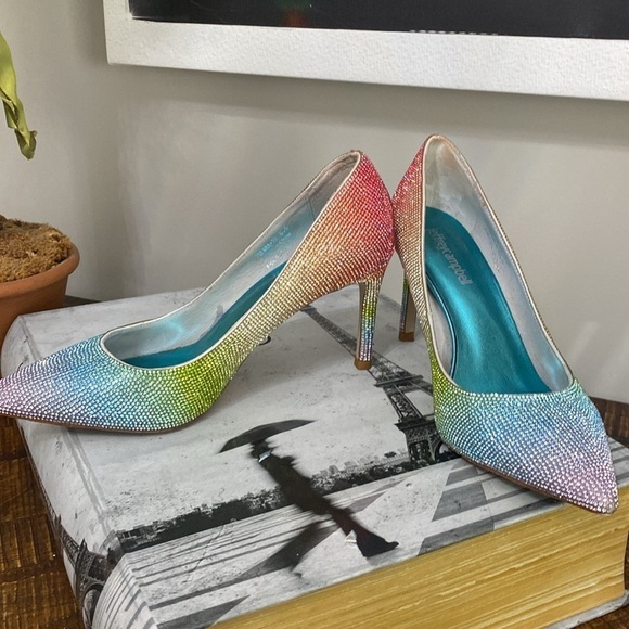 Jeffrey Campbell Metallic Heel Pump - Picture 3 of 3